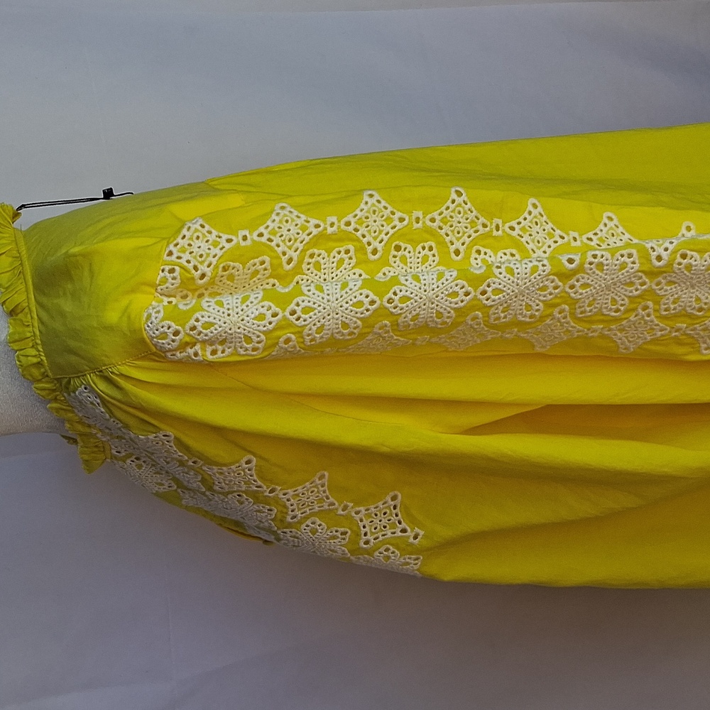 GIBSON & LATIMER Embroidered Floral Ruffled Button Front Neck Blouse Yellow XL - Picture 11 of 13
